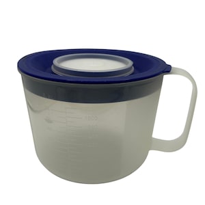 Tupperware Mix n Store 8 Cup Measuring Pitcher Container Blue Lid Kitchen Tool