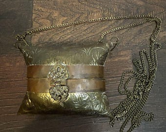 Pillow Purse Vintage 1930s Brass & Copper Shell Chain Evening Velvet Lined 4”