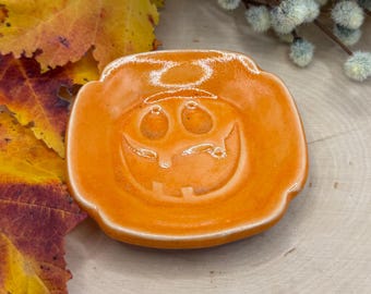 Mini Ceramic Jack O Lantern Trinket Dish