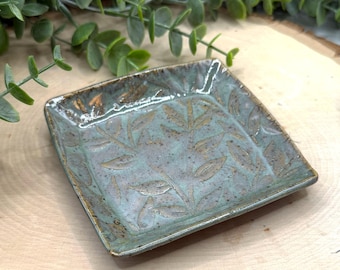 Green Leaf Textured Trinket Dish