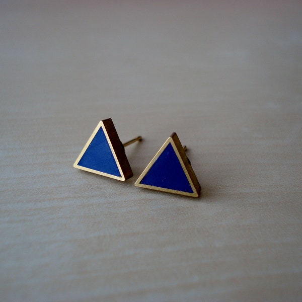 navy blue small brass triangle stud earrings