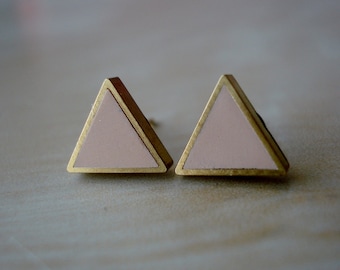 natural beige small brass triangle stud earrings