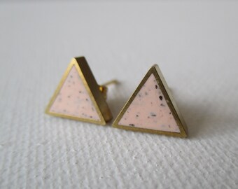 peach granite small brass triangle stud earrings