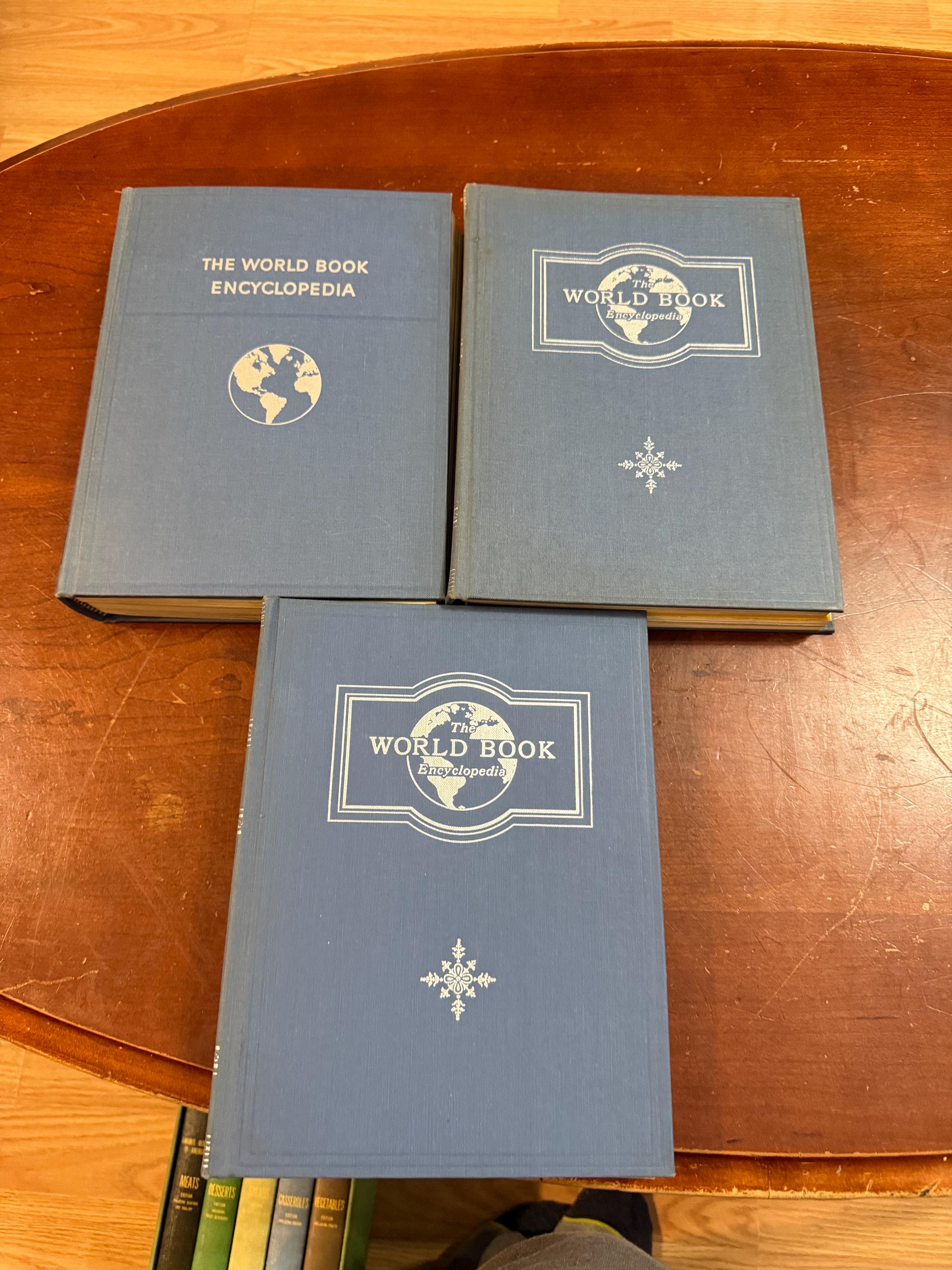 YNWAブック Vintage 1954-61 the World Year Book Encyclopedia Annual Supplement