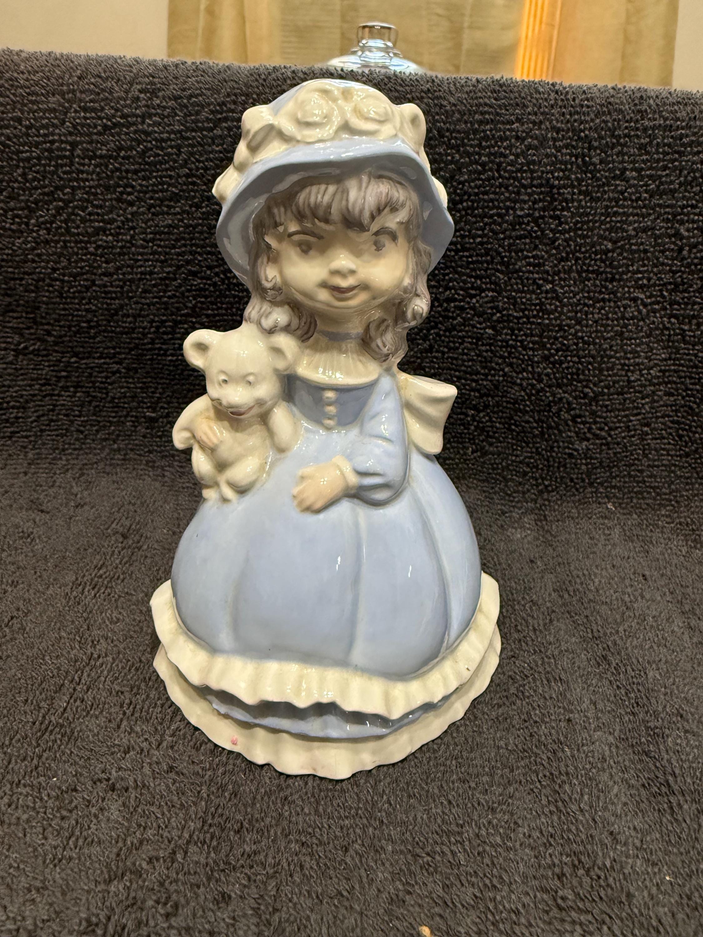 * vintage figure ୨୧ * ゜❀ 女の子と テディ・ベア il_fullxfull.6727906038_50y6.jpg