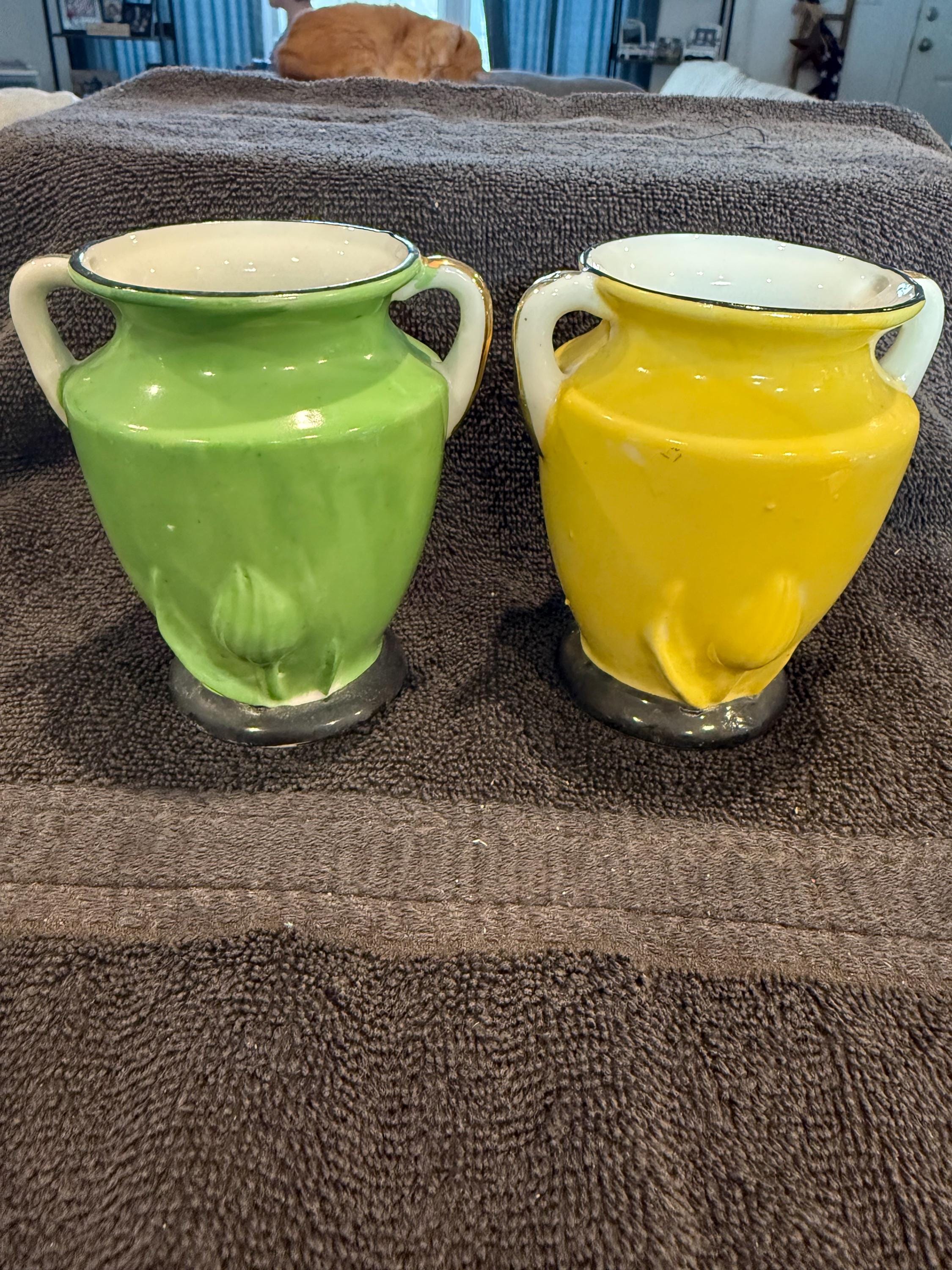 Vintage Set of 2 Small Japan Vases - Etsy