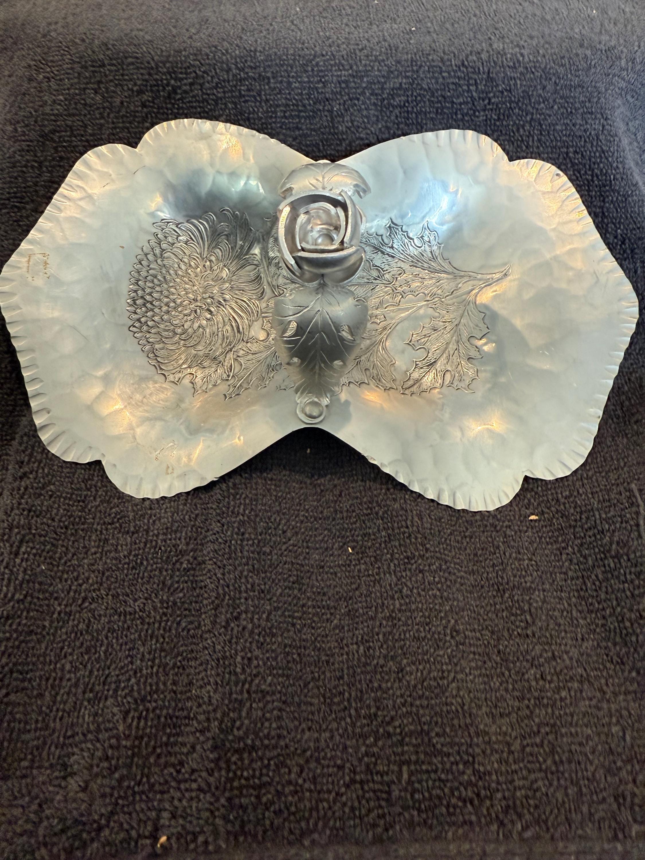 Vintage Silverlook Trade Continental Mark 754 Hand Wrought Candy