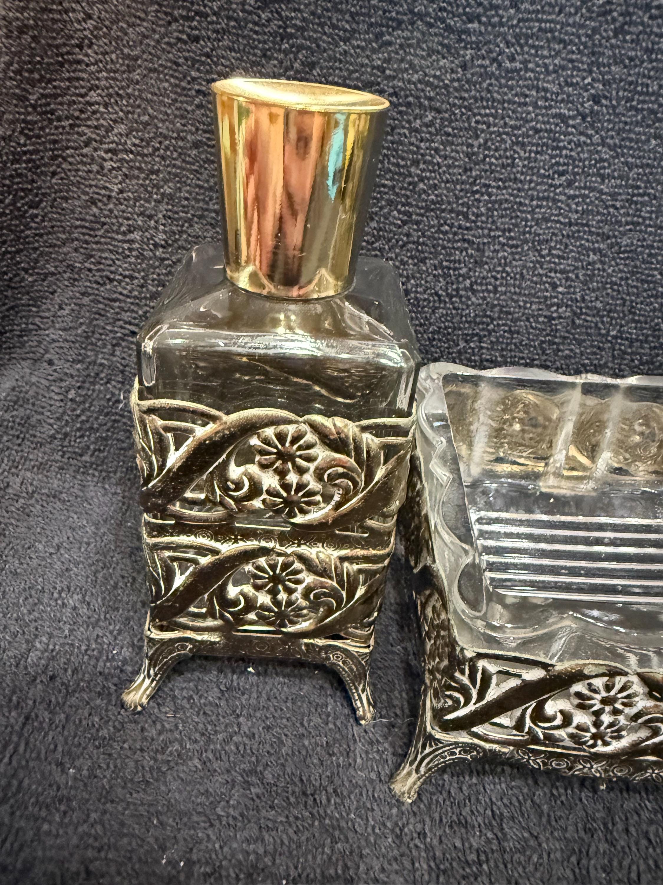 ヴィンテージ　パウダーケース　香水瓶 61l71zBOsJL._AC_UF350,