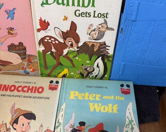 1970年代のヴィンテージ、ウォルト・ディズニーのハードカバーの子供