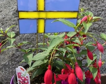 Stained glass Iceland flag plant stick