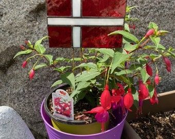 Stained glass Denmark flag plant stick