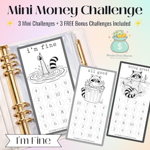 Könnte beinhalten: Ein weißer Ordner mit goldenen Ringen enthält drei rechteckige Spar-Challenge-Karten mit schwarz-weißen Waschbären-Illustrationen. Die Karten zeigen den Text i'm fine, all good und doing great sowie nummerierte Kreise zur Verfolgung von Sparzielen.
