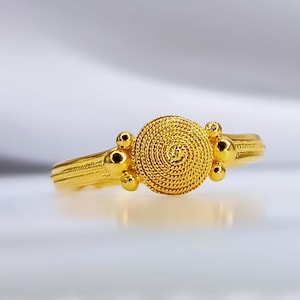 18K Solid Yellow Gold Byzantine Ring: Handmade Filigree Jewelry