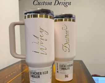 Copo térmico Stanley personalizado de 1,18 litro com nome gravado | Presente para o Dia das Mães, aniversário de nova mamãe, presente para a avó, garrafa de água estética