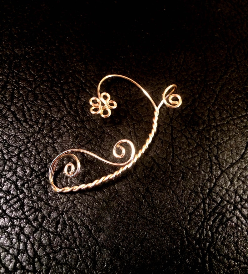 Daisy vine Ear Cuff, Vine Jewelry, ear jewelry, ear climber, ear wrap, ear jacket, silver plate, non pierced image 5