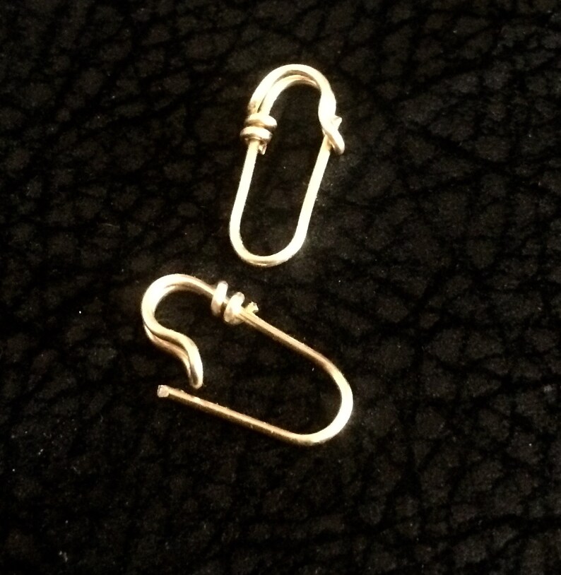 Tiny safety pin earrings Clearance