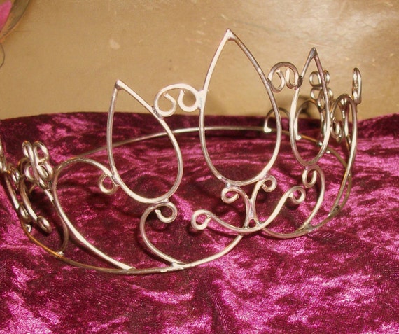 Rapunzel Corona Tiara Arte de alambre de - Etsy España