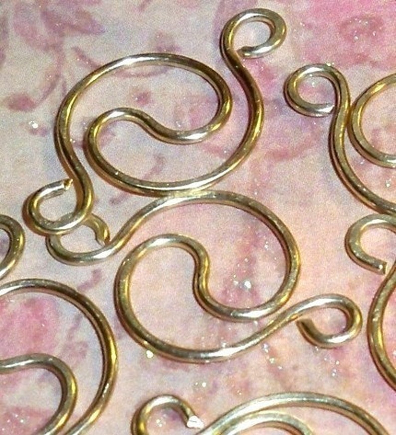 Handmade Brass Wire Swirl Link Connection 6 image 1