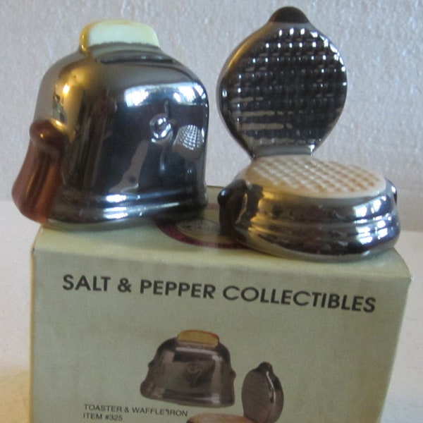 The Vintage Ceramic Waffle Maker and Toaster Silver glazed salt and pepper shakers Style #325