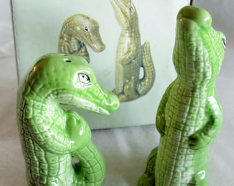 A Vintage pair of Ceramic Alligator salt and pepper shakers 4" tall - Style #416