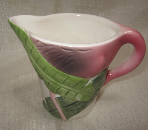 A beautiful Vintage Flamingo Creamer for your Coffee/Tea Time ~ Item 5055