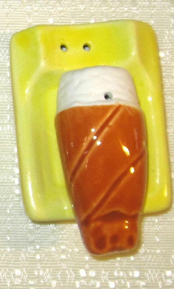 Vintage Cigar and Ashtray  Salt & Pepper Shakers ~ Ceramic ~ by Sarsaparilla Style 908