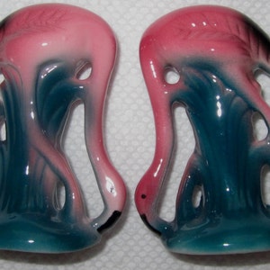 A Vintage Ceramic Pair of The Feeding Flamingo Salt and Pepper Shakers  ~ 2-1/2" Tall ~ Style #825