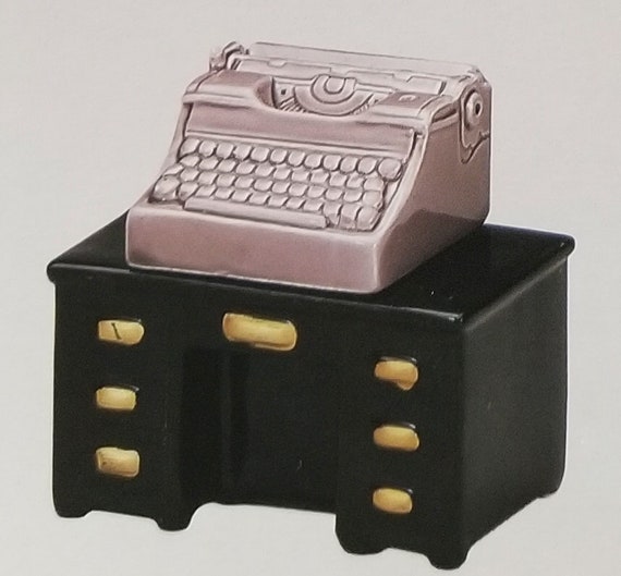 A Vintage 1950's Typewriter and Desk ceramic set of salt and pepper shakers - 3" - a pair, c1984 - Style #420
