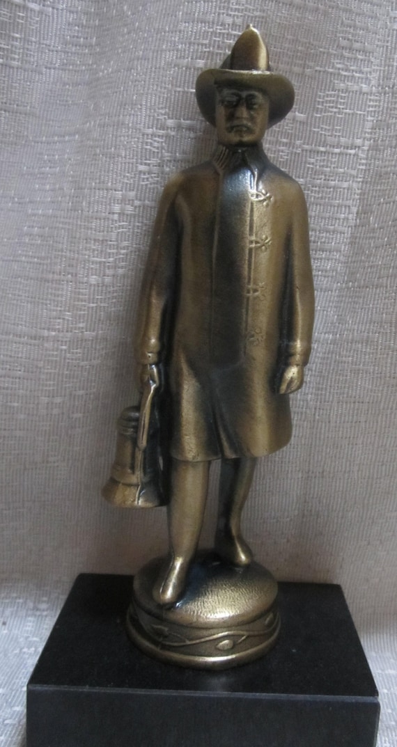 Fireman Firefighter with Lantern in assorted colors Paperweight Trophy classic vintage with marble ~ USA