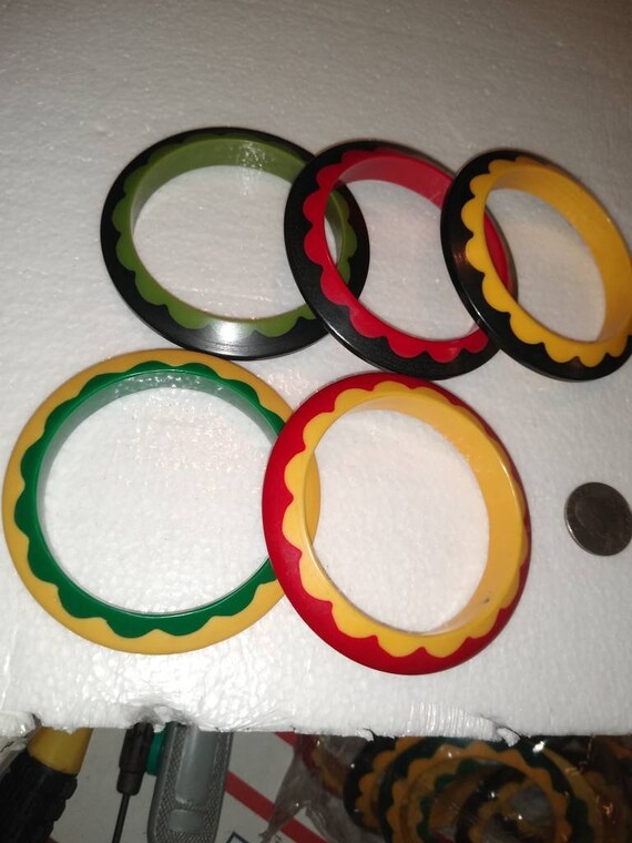 Bakelite/Catalin Bracelet - In Several Color Combinations and 5/16" wide and Scalloped inside