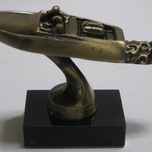 50's Racing boat with 2 drivers and an inboard engine in Brass on a Marble Base USA made