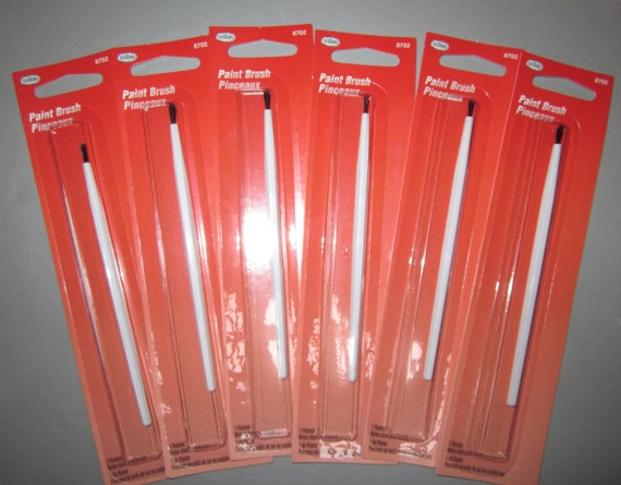 12 Testors Pointed Paint Brushes  Number 8702 ~ Wide Nylon Shed Proof Bristle ~ 9.60 per Doz Special