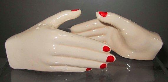The Vintage c1984 Woman's Handshake a pair of manicured Red nail polished hands ceramic salt and pepper shakers 3-3/4" long - Style #972