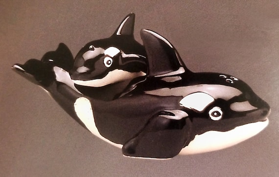 Vintage Orca and Baby salt and pepper shakers a ceramic set - Style 357