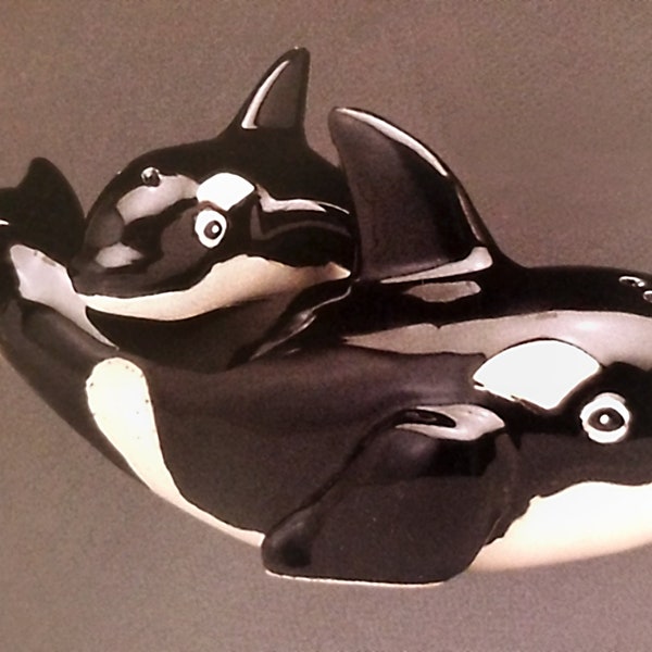 Vintage Orca and Baby salt and pepper shakers a ceramic set - Style 357