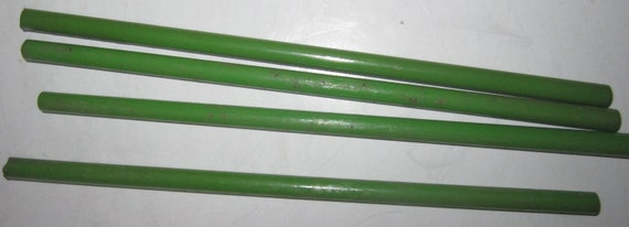 Vintage 1/4" Bakelite Catalin Round Rods  in a  Celery Green