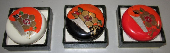 Vintage Pill Box in Cream with Flowers n Scroll by Sarsaparilla ~ Style # 6 Cream