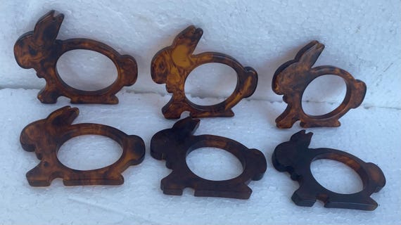 6 Rare Vintage Bakelite Cataline Big Tortoise Shell Rabbit Napkin Rings or Crib Toys ~  USA Made