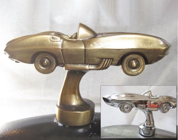 Vintage Topper of a 1961 Mako Shark Corvette Chevrolet 4-1/2" auto car hood ornament Made in the USA