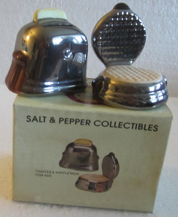 The Vintage Ceramic Waffle Maker and Toaster Silver glazed salt and pepper shakers Style #325