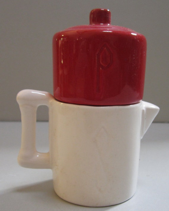 A Vintage Coffee or Teapot Salt & Pepper Shaker Ceramic - 4 inches tall ~ Style #913