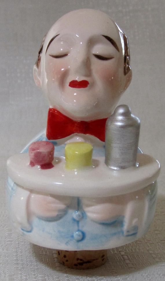 A Vintage 4" Tall Butler Champagne ~ Wine or Soda Cork Stopper ~ Style #5061