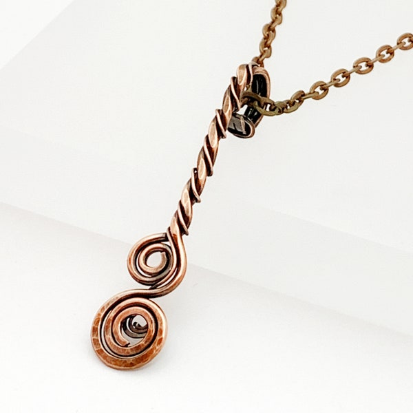 010 Antique Copper Twisted Wire Wrapped Unisex Pendant with Chain