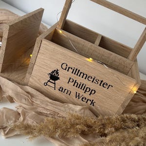 Wooden grill butler - personalized grill gift for grill masters and men, perfect BBQ accessories, organizer for cutlery and sauces