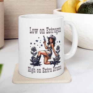 Lustige Wechseljahre Becher Geschenke für Frauen, Wechseljahre Tasse Geschenk für Sie, Wechseljahre lustige Geschenke für Mutter Kaffeetasse Geschenk, niedriger Ösrogen Humor
