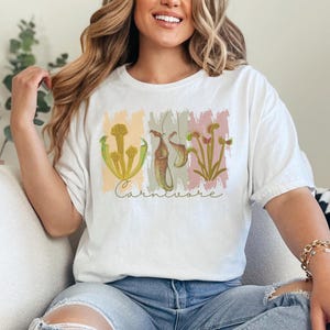 Carnivore Plant T-Shirt Carnivorous Plant Venus Flytrap Graphic Tee, Botanical Nature Shirt, Gardening Gift, Plant Lover Top