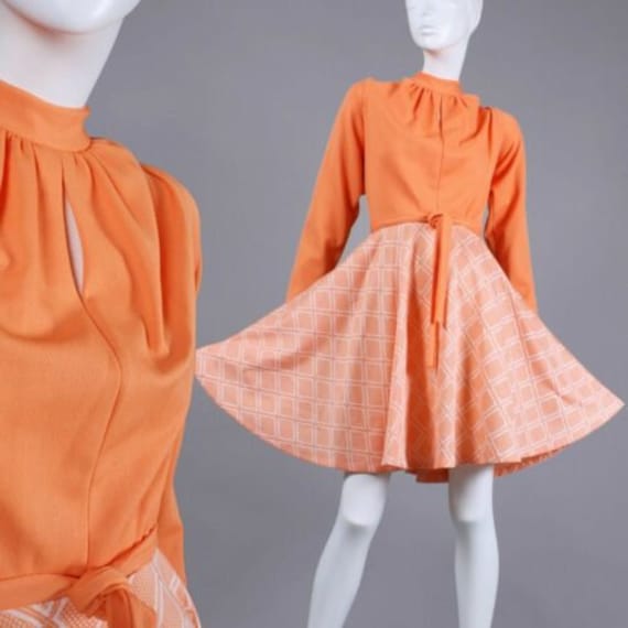 M/L Vintage 1960s Peach White Swing Mini Dress Lon
