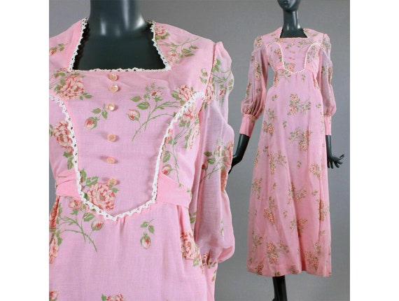 S/M Vintage 1970s Pink Rose Cottagecore Floral Pr… - image 1