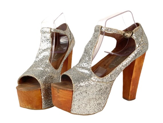 8 Jeffrey Campbell FOXY-WOOD T-Strap Platform Heel