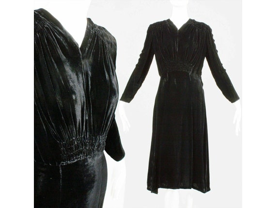 S Vintage 1930s Black Velvet Dress Silk Rayon Smoc